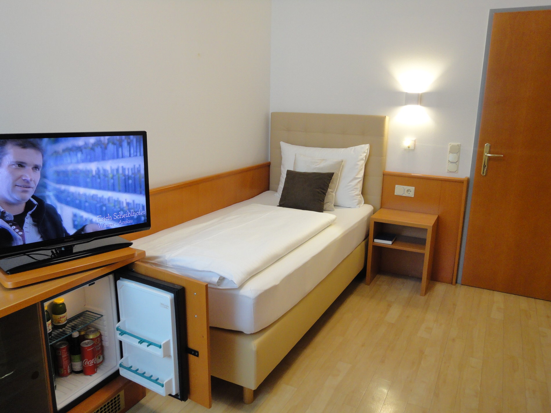 Apartment 3